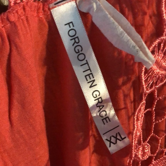 Fun top - Picture 4 of 4